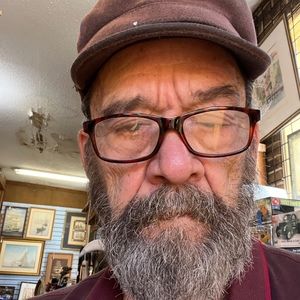 Meet your Posher, Robert